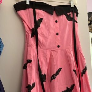 Sourpuss bat pink dress